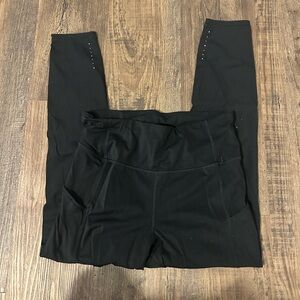 Women’s CRZ yoga athletic black leggings